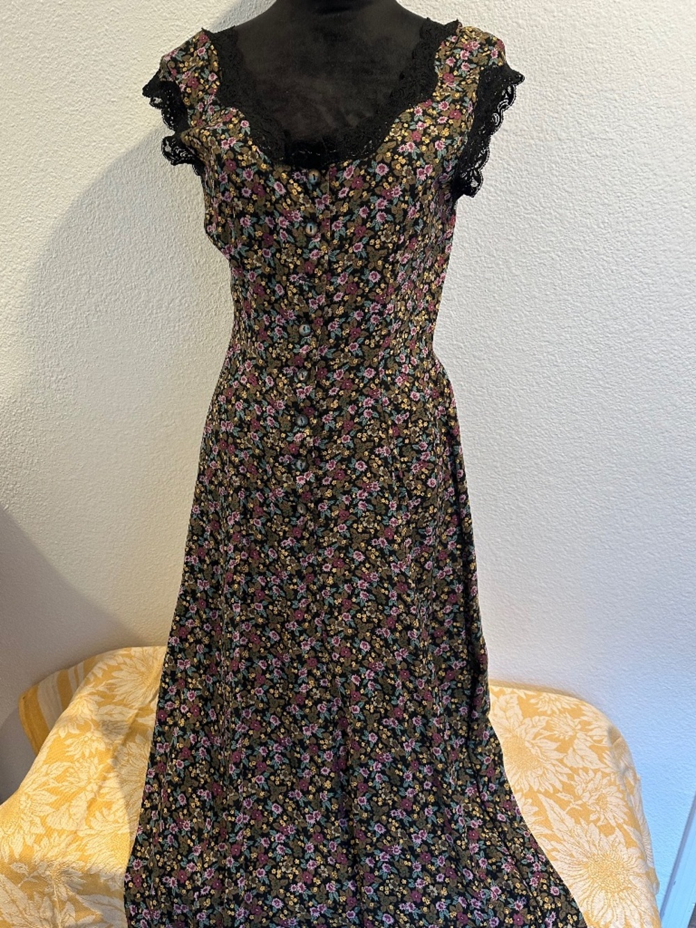Vintage Kenar Lace Floral Maxi Dress